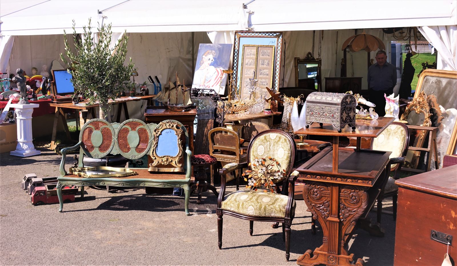 Ardingly Antiques Fair Calendar 2025 Dates Hedda Cortney